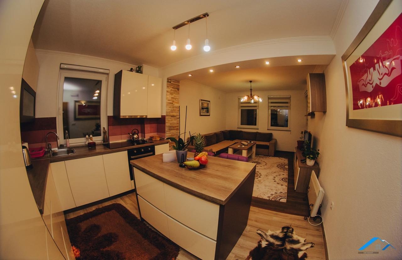 Brilliant Apartman บีฮัช ภายนอก รูปภาพ